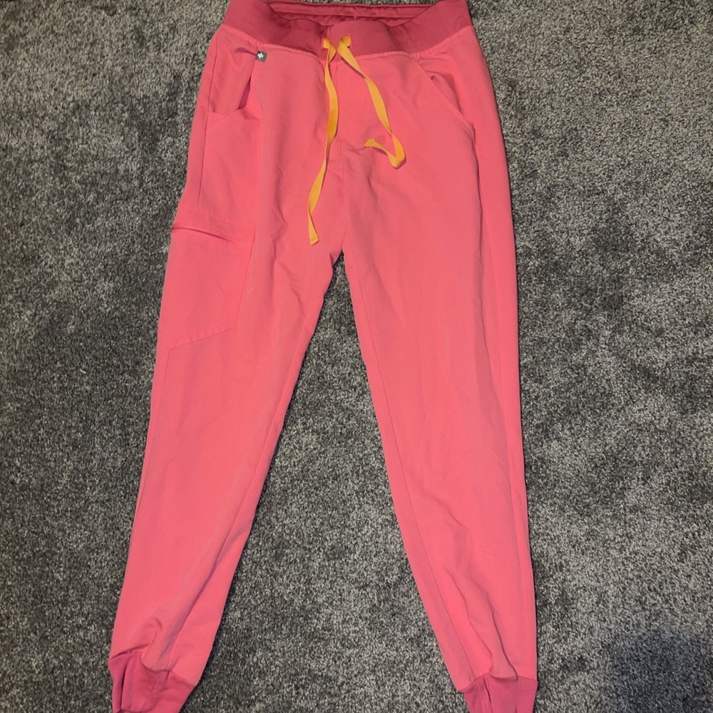 Figs Zamora Joggers - XS neon pink